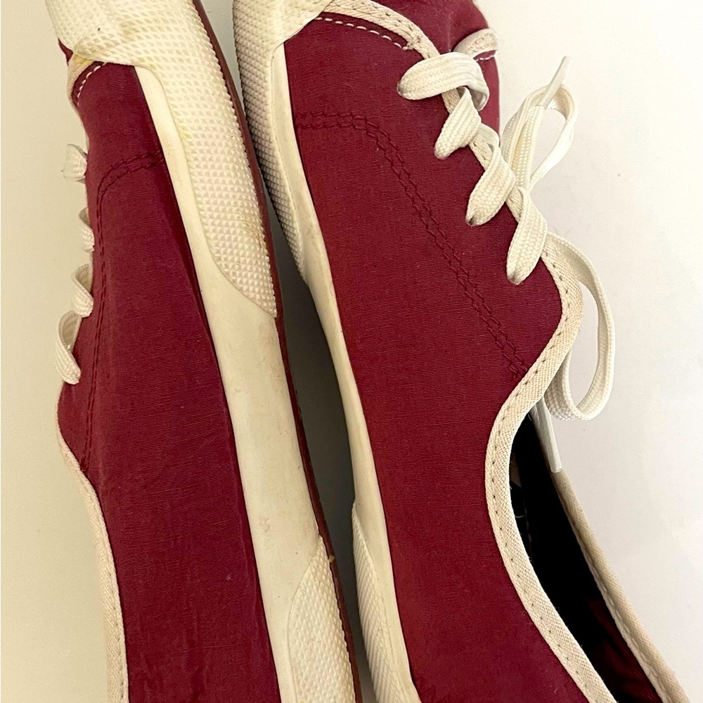 Sperry Women's Burgundy Canvas Sneakers Size 7.5 Lace Up Closure Memory Foam - Picture 6 of 10